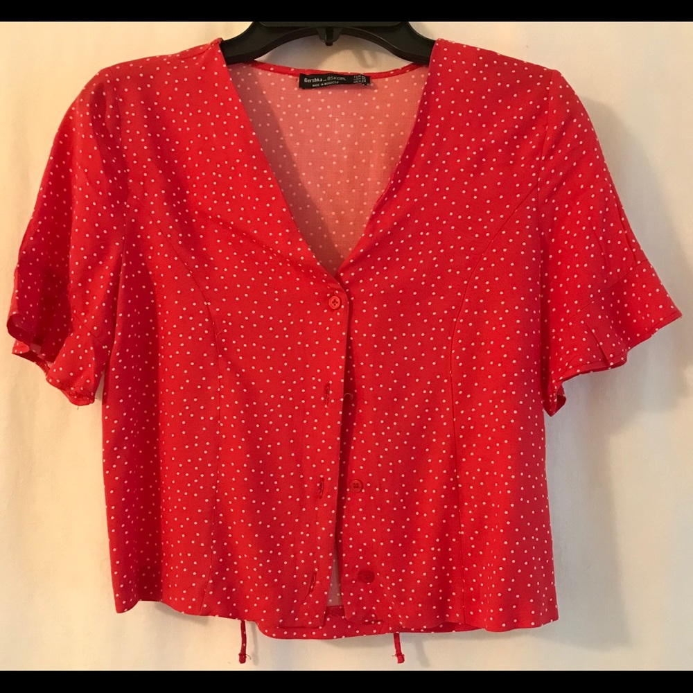 🆕Polka dots blouse ❤️
